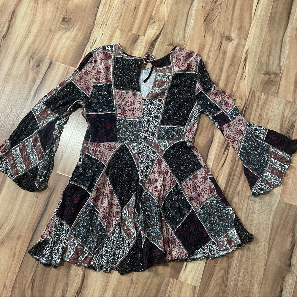 American Eagle Bell Sleeve Patchwork Swing Dress … - image 2